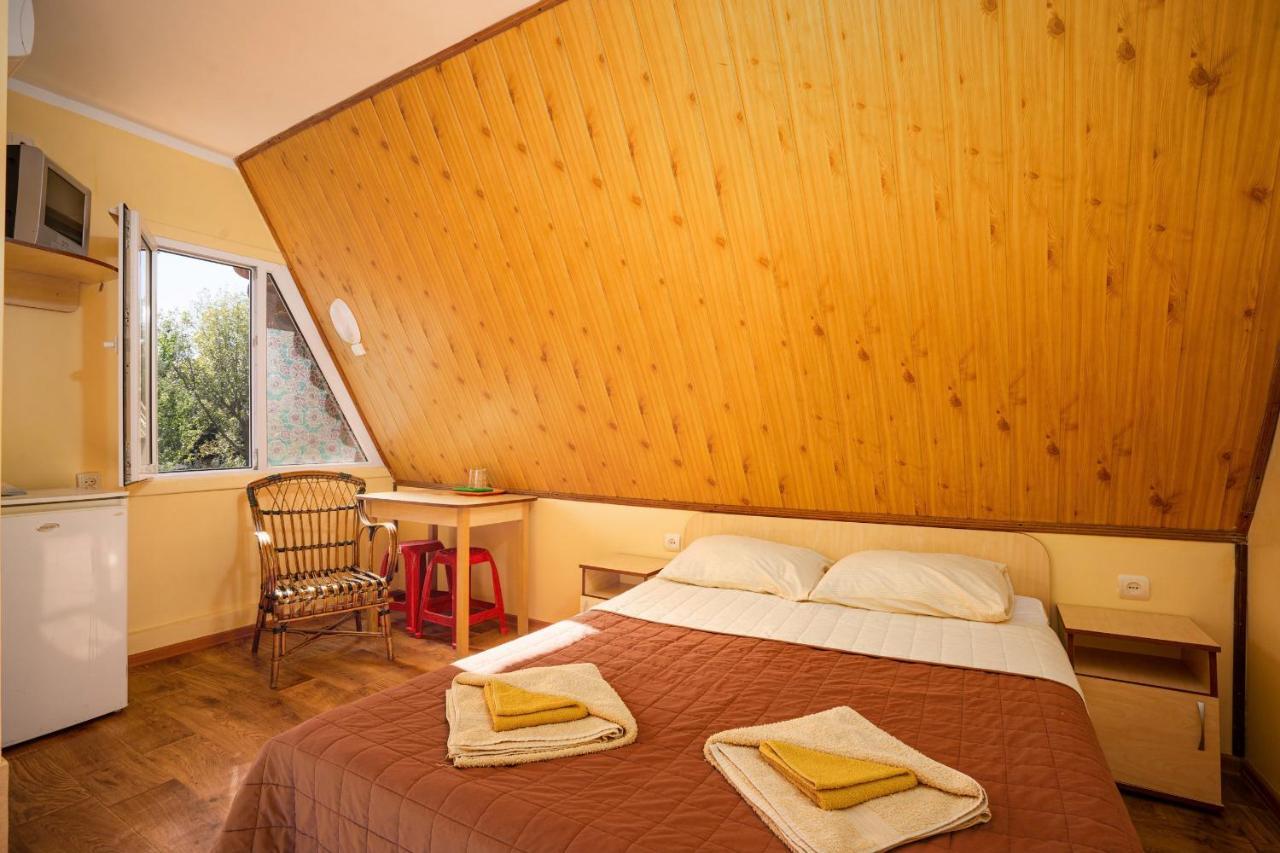 Baza Otdykha "Blik" Hotel Bugaz Exterior foto
