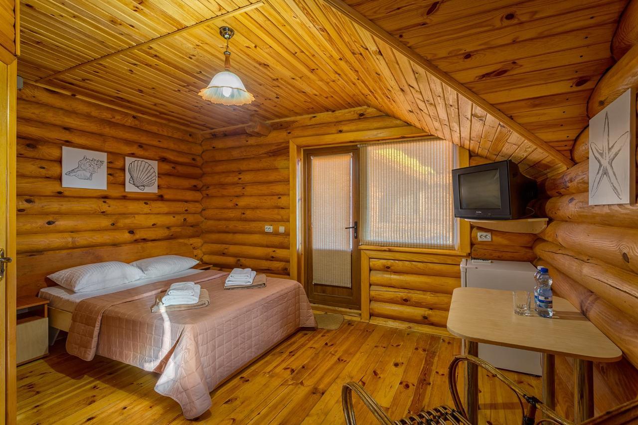 Baza Otdykha "Blik" Hotel Bugaz Exterior foto