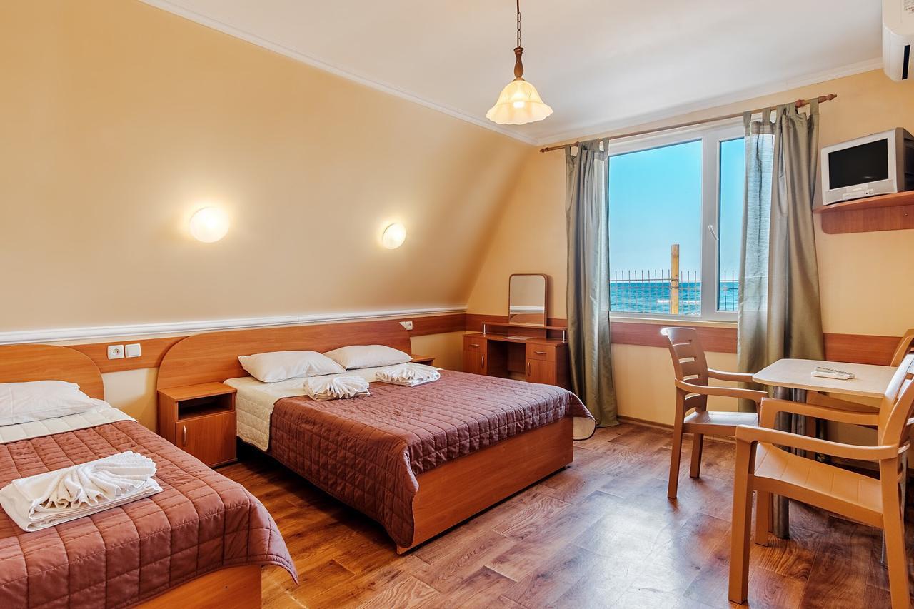 Baza Otdykha "Blik" Hotel Bugaz Exterior foto