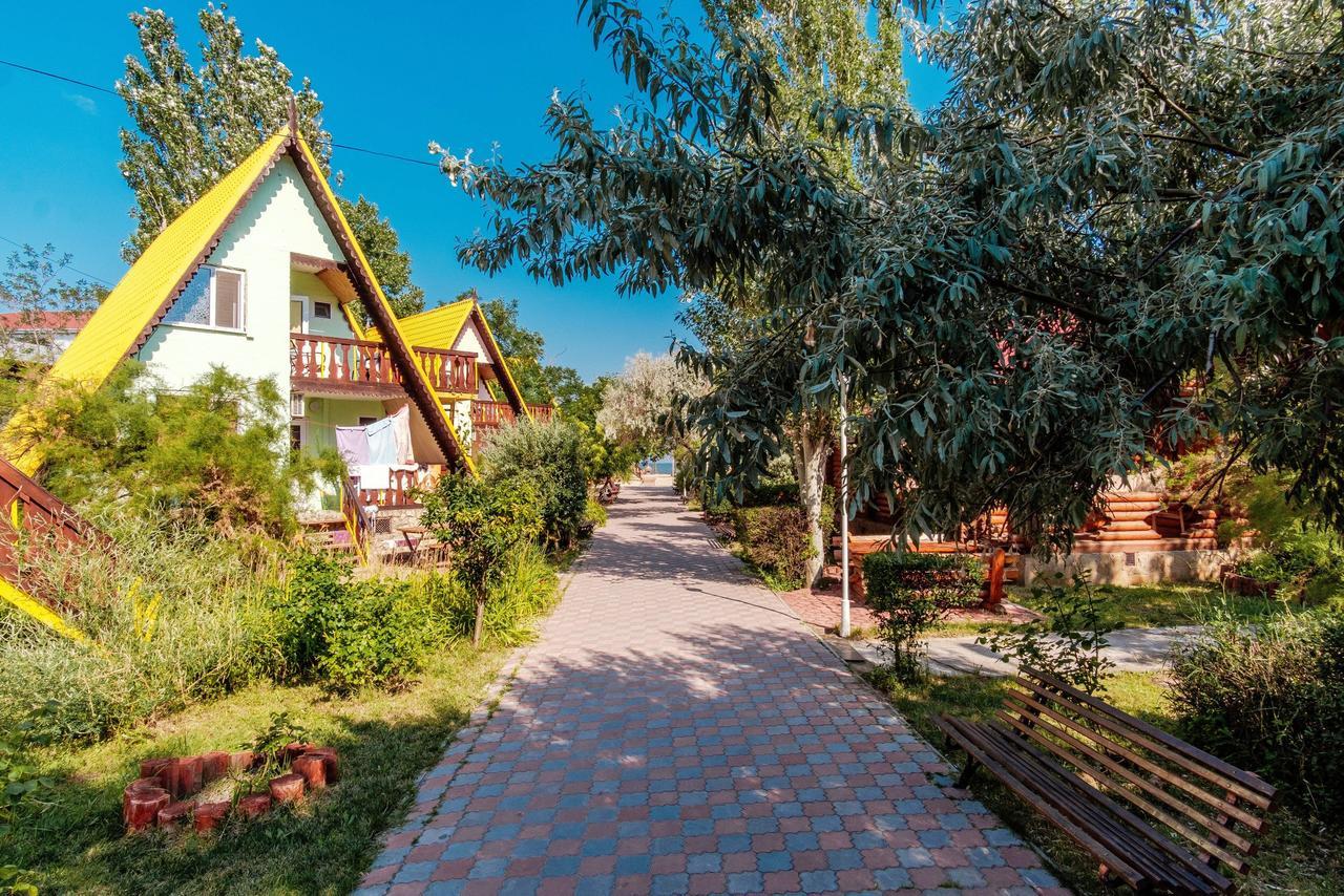 Baza Otdykha "Blik" Hotel Bugaz Exterior foto